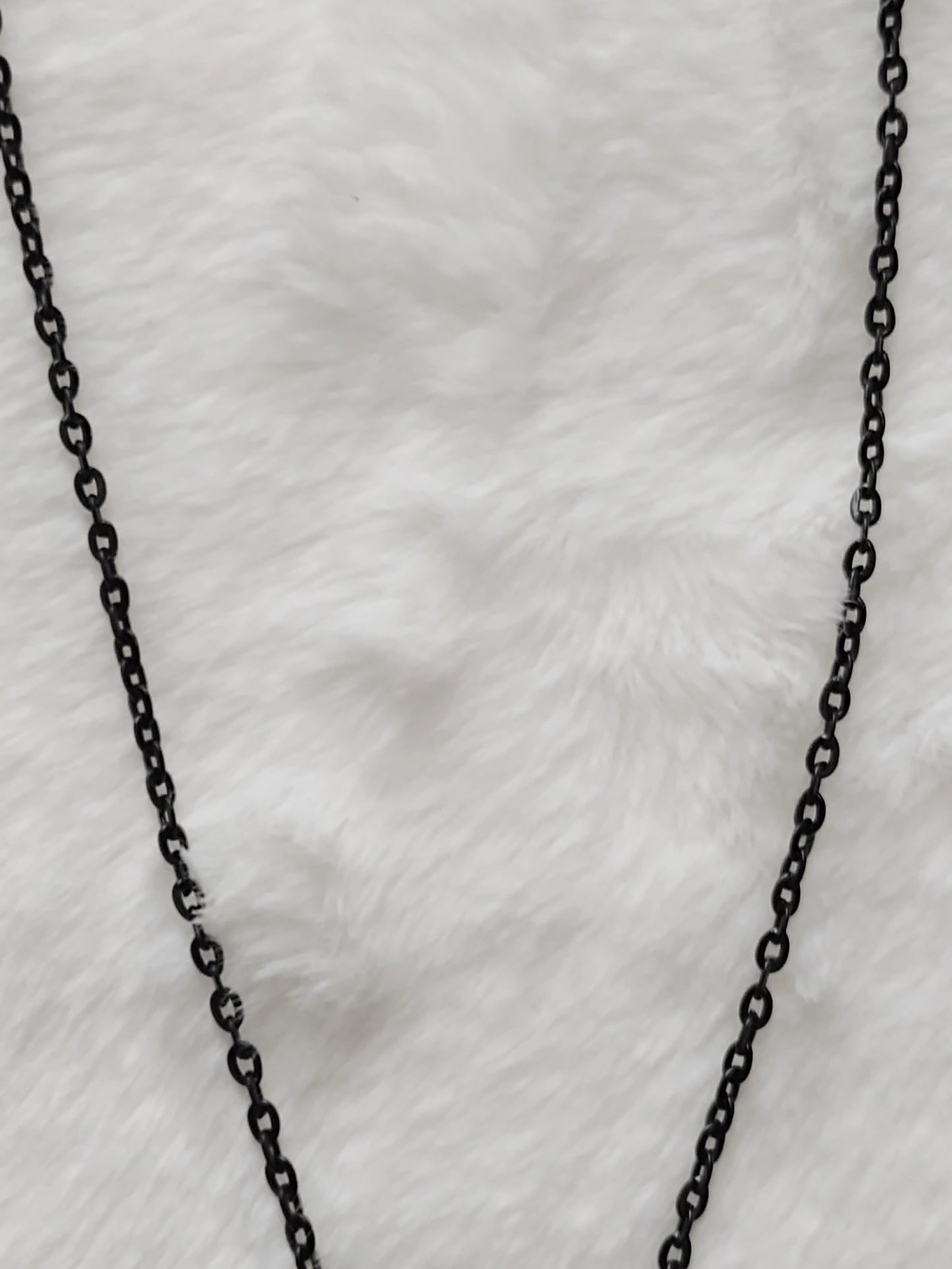 "Rhinestone Shells" Colored Chain Seashell Necklace, Stainless Steel, Magnetic Clasp