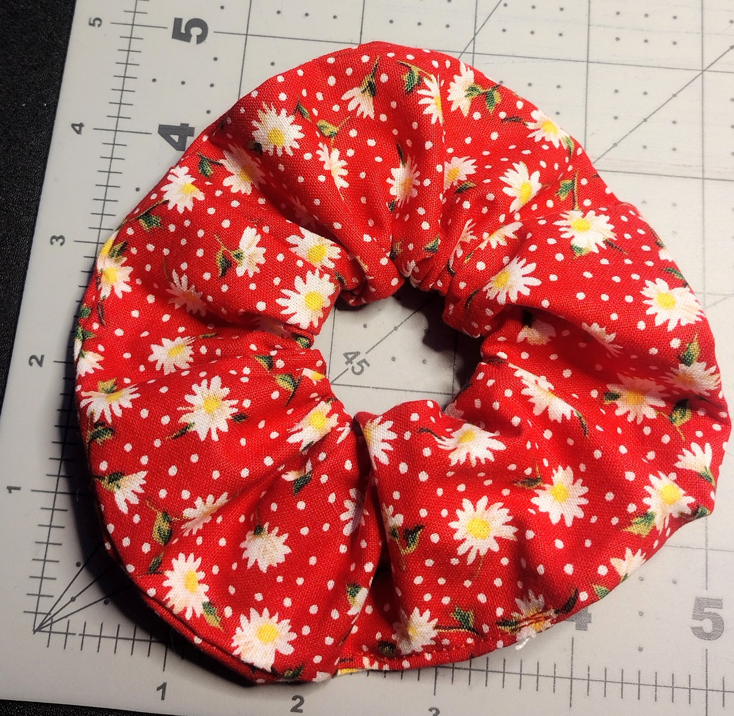Red Cotton Daisy Print Hair Scrunchie