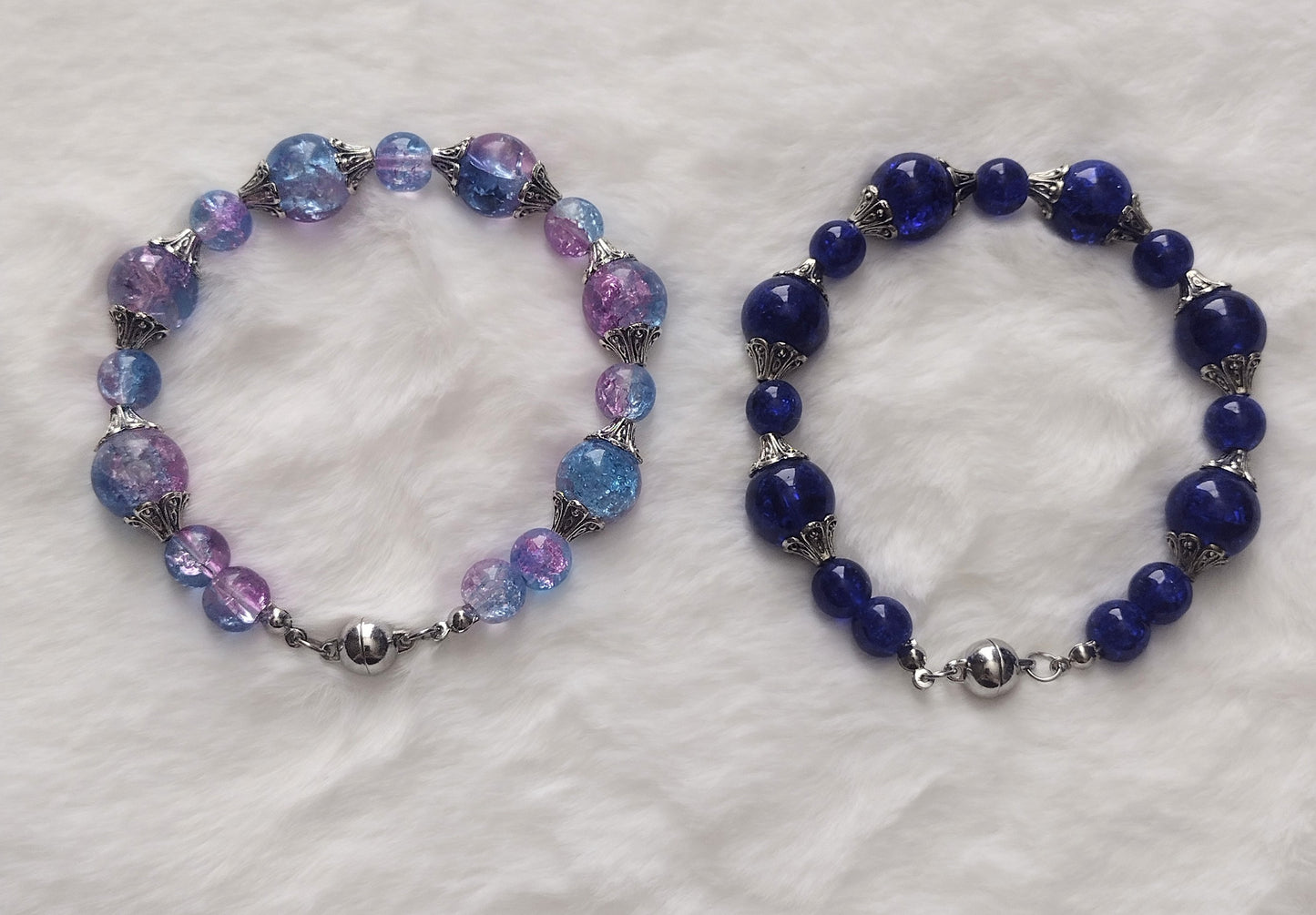"Decorated Glass" Glass Beaded Bracelet, Magnetic Clasp, 2 Colors