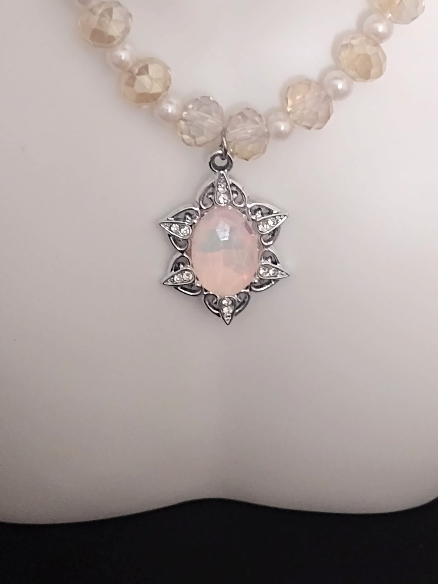 "Champagne Glass" Glass Beaded Necklace, Stainless Steel, Magnetic Clap, 1 Color
