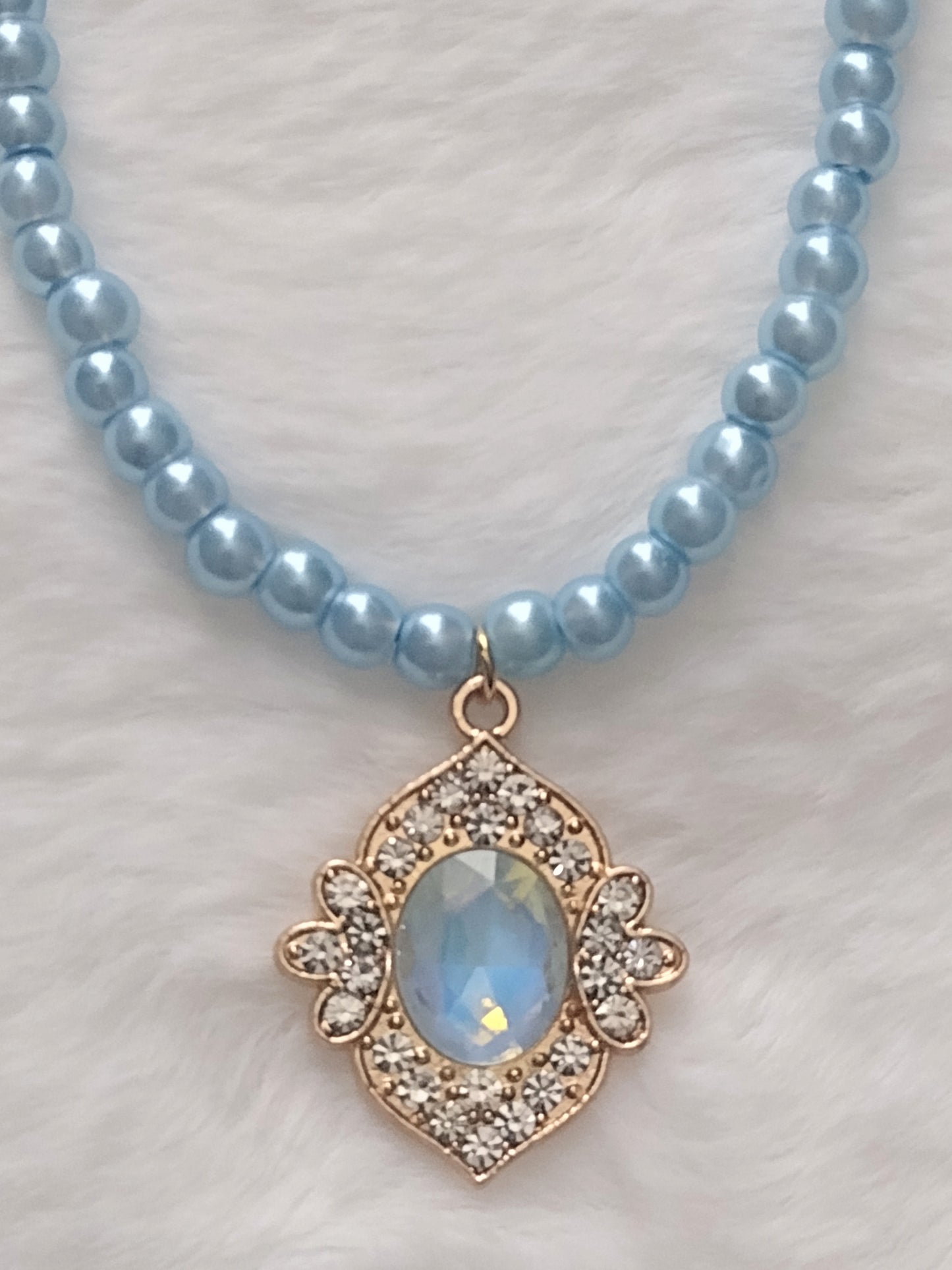 "Ice Pearls" Rhinestone Pearl Beads Necklace, Magnetic Clasp, Gold Stainless Steel, 2 Colors